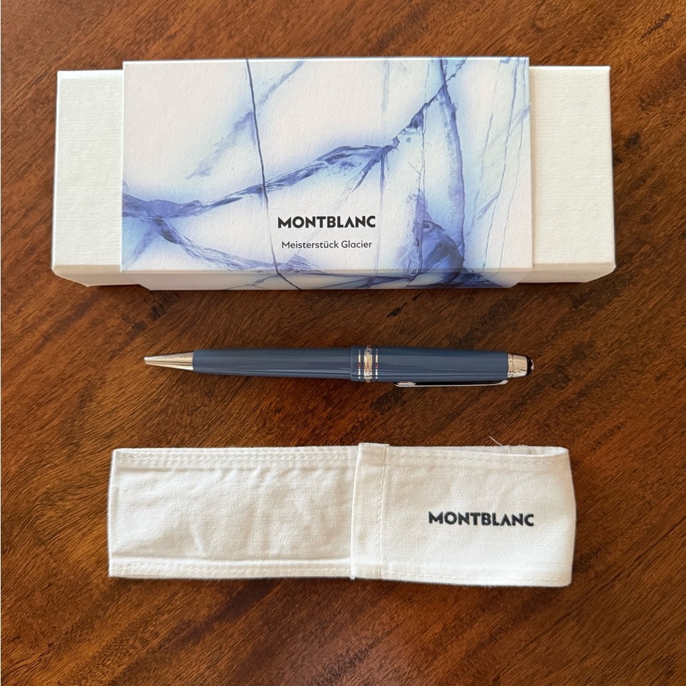 MONTBLANC MEISTERSTÜCK GLACIER MIDSIZE BALLPOINT PEN FEATURES.